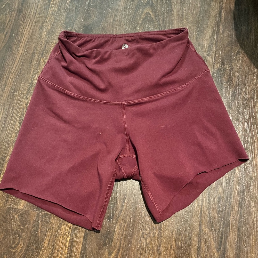 90 degree shorts